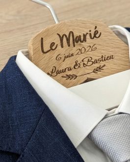 2 cintres Le mariée/ La mariée